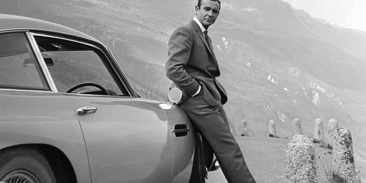 Ndahet nga jeta Sean Connery: lamtumirë James Bond-it të parë.