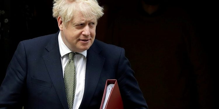 Anglia në karantinë! Boris Jonson i kushtëzuar të mbyllë krejt vendin.