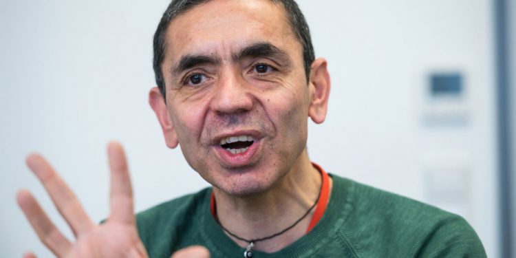 Shkencëtari i Pfizer i sigurt për vaksinën anticovid-19. I  bindur që do t’i japë fund pandemisë