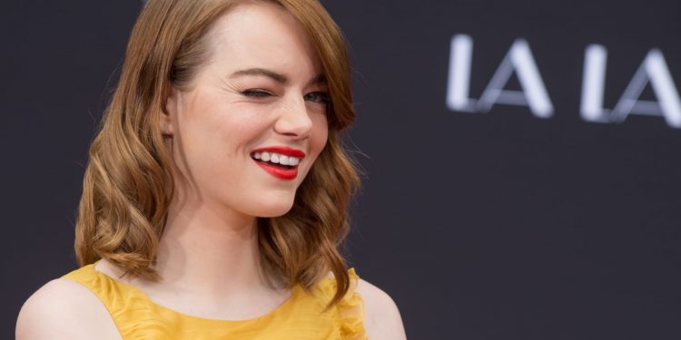 Emma Stone feston 32 vjetorin. Me gjasa, së shpejti nënë