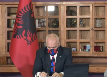 Rama në konferencën për shtyp me Ahmetajn dhe Manastriliun: Mos dyshoni tek ekspertët e Komitetit Teknik. I kemi të nivelit ndërkombëtar