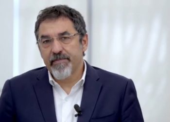 Çuçi:  6 zyra të reja për kartat e identitetit pranë konsullatave