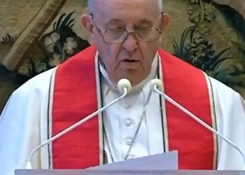 Krishtlindjet e pandemisë: Papa Francesco mesazh për shpërndarjen e vaksinës së varfërve (live nga Vatikani)