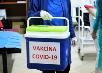Nis vaksinimi në Evropë. Ursula von Der Leyen: ‘Moment uniteti’