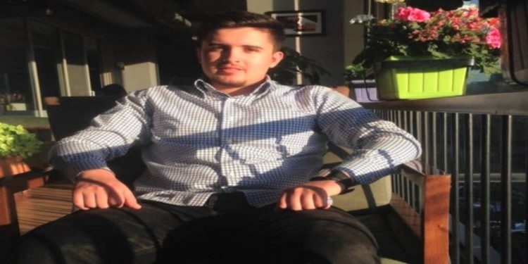 Dy fjalë për Xhulion dhe… për këdo që dyshon pse nuk arrestohen bosët, por vetëm kundravajtësit