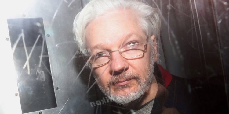 Londra refuzon ekstradmin e Julian Assange