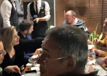 Mazniku, Ahmetaj,  Mane &  Balluku darkë në Dubai. Fotot dhe videot pushtojnë rrjetin (video)