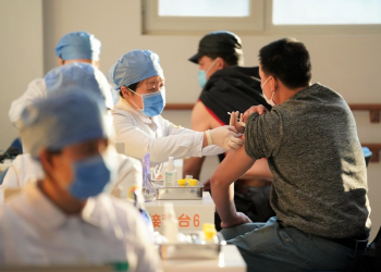 Pekini vaksinon 73.537 mijë persona në dy ditë