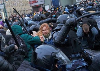 Rusi: dhjetra-mijëra njerëz protestojnë për lirimin e Navalny-t