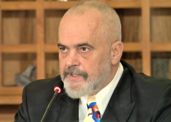 Përgjimet e Katanxaros, Rama u përvishet gazetarëve: “Partisë Socialiste i merrni të keqen…”