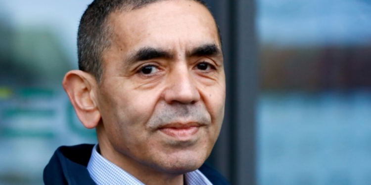 Ugur Sahin: virusi mund të rrijë me ne dhe për dhjetë vite të tjera