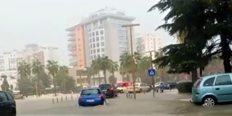 IGJEUM paralajmëron përmbytje. Ja në cilat data rrezikohet