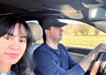 Basha merr timonin, komentuesit: “Lulo rripin, se s’e ke të gjatë pa rrip”