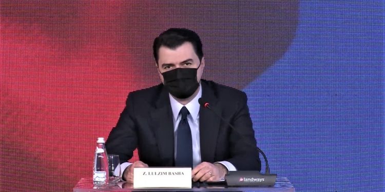 Basha u hyn pronave me themeli:  “Do ndërtojmë hartë unike kadastrale. Lekët e gjyqeve i paguan shteti…”