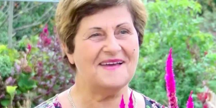 Covidi i merr një prej gazetareve më  jetëgjata të terrenit, vlonjates Zenepe Luka