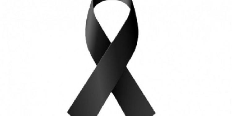 Kovidi u merr jetën një 17 vjeçari nga Elbasani dhe lehoneje 38 vjeçare