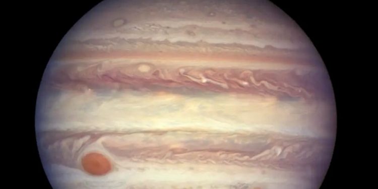 Jupiteri, Saturni dhe Mërkuri në vijë të drejtë. Ngjarja e rrallë sot në mbrëmje…