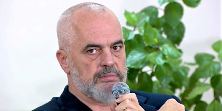 Rama nga Vlora për turizmin: sezoni i kaluar nuk qe me humbje. Shqiptarët njohën Shqipërinë, se s’e njohin…