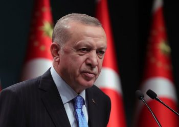 Erdogani braktis traktatin europian për dhunën ndaj grave. Nisin kritikat dhe protestat