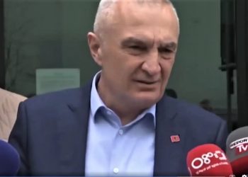 Meta pas incidentit në FRD: “Kjo është një bashki-bandë, që do të vërë dorë mbi votën. I them policisë të ndjekë ligjin, se do përfundojë si policia e Mubarakut” (video)