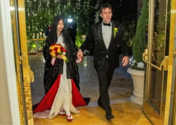 Hollywood/ Nicolas Cage martohet për të pestën herë. Nusja 31 vite më e re (foto)