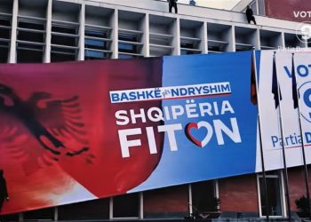 “Së bashku do të fitojmë”, Basha përshëndet hapjen e fushatës zyrtare (video)