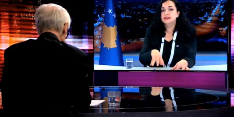 Vjosa Osmani në BBC: “Bashkimi Kosovë- Shqipëri? Tani për tani Kushtetuta e Kosovës shprehet qartë”