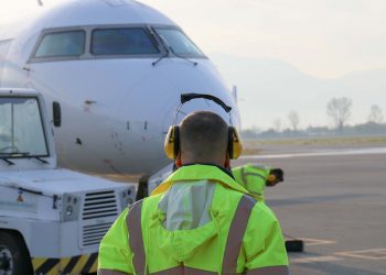 Komiteti i Mbrojtjes Cilvile nis marrjen e masave për stabilizimin e situatës në Rinas. Hyjnë në lojë kontrollorët e huaj