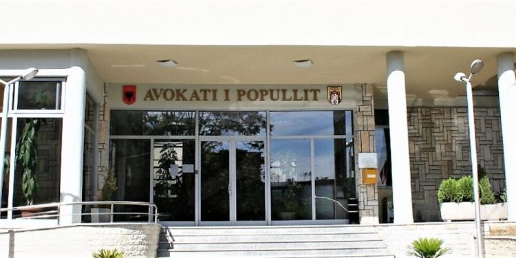 Avokati i Popullit kërkon anulimin e karantimit dy javor për ata që vijnë nga Greqia dhe Maqedonia e Veriut: “U mohon një të drejtë themelore, që është votimi”