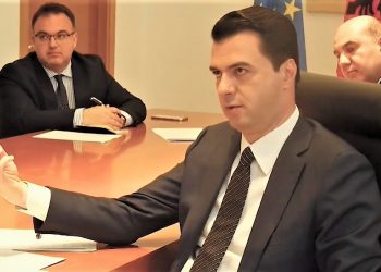 Basha onlajn me zv/presidentin e KE-së: ‘Brenda 100 ditëve të qeverisjes sime, bëjmë të mundur hapjen e negociatave