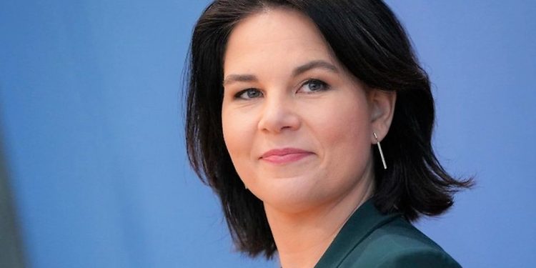 Ja cila është gruaja që mund të zëvendësojë Angela Merkel