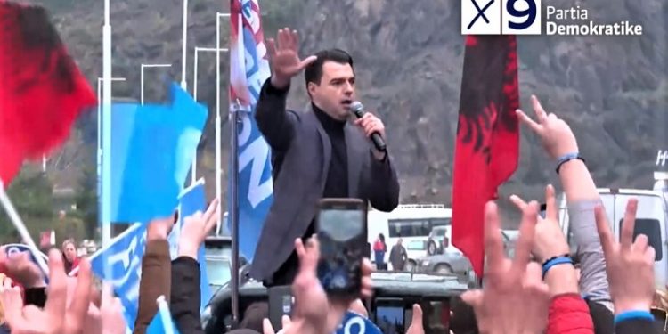 Basha nga Fushë-Arrëzi: “Ndryshimi vjen nëse votoni numrin 9”