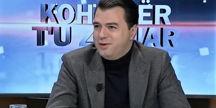 Basha e cilëson Ramën satelit të vetin: “Hera e parë që kryeministri në pushtet, kthehet në satelit të kandidatit për kryeministër”
