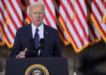 “T’i kundërvihemi rritjes së Kinës”. Biden propozon paketën për  rimbëkëmbjen e Amerikës