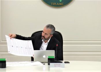 KQZ-ja zgjedh modelin e fletës së votimit. Ja si do të jenë për çdo qark