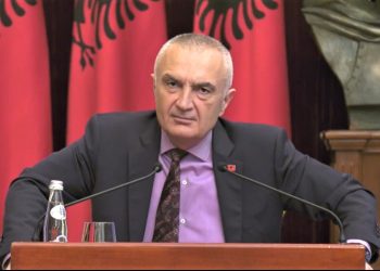 Patronazhimi/ “Që tani e tutje ti je në besën time!”. Meta i ofron mbrojtje kanunore qytetarit  dhe kërcënon Ramën