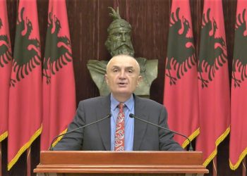 Heshtja parazgjedhore/ Paralajmërimet e Metës