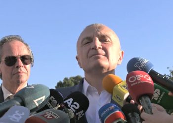 Zgjedhjet 2021/ Meta ndryshon tonet në Vlorë: nga apeli për marrjen e cfurkut në mbrojtje të votës, kalon tek apeli për bashkëjetesë demokratike