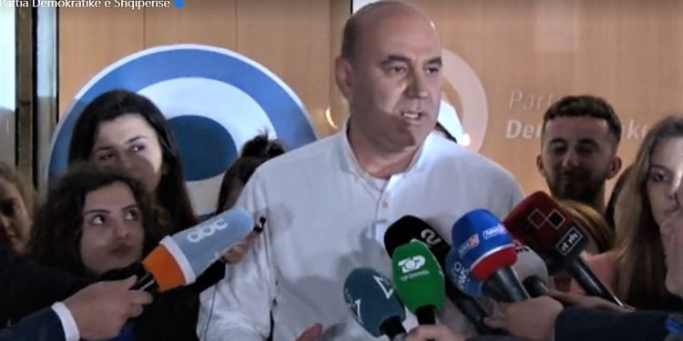 Rrushaj thirrje komisionerëve: “Mos tjetërsoni vullnetin e qytetarëve për ndryshim”