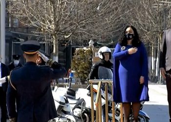 Vjosa Osmani merr detyrën si Presidente e Kosovës (foto)