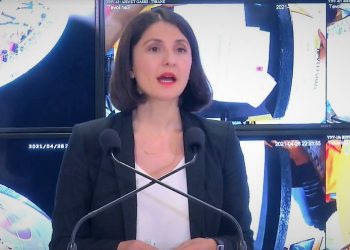 Komisioni Shtetëror i Zgjedhjeve gjoba komisionerëve: 3 mijë lekë të reja, për vonesën në numërimin e votave