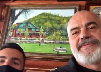 Rama  nga Kolonja: “Hajdeni në zonën e Olta Xhaçkës, se do mahniteni” (video)