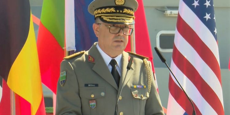 Nis stërvitja “Defender Europe 21″/ Shefi i Përgjithshëm i Forcave të Armatosura Bajram Begaj: “Është stërvitje e natyrës mbrojtëse, fokusohet tek reagimi i nevojshëm në raste krize”