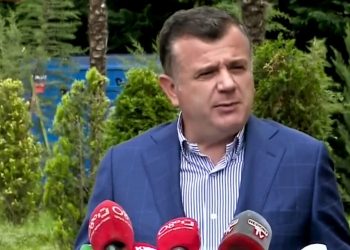 Deputetët socialisëtë kërkojnë shkarkimin e Presidentit Meta/ Taulant Balla: “Në aspektin formal, kërkesa i plotëson të gjitha kushtet për t’u shqyrtuar. Kuvendi  e ka sovranitetin për të ushtruar mandatin deri më 8 korrik”