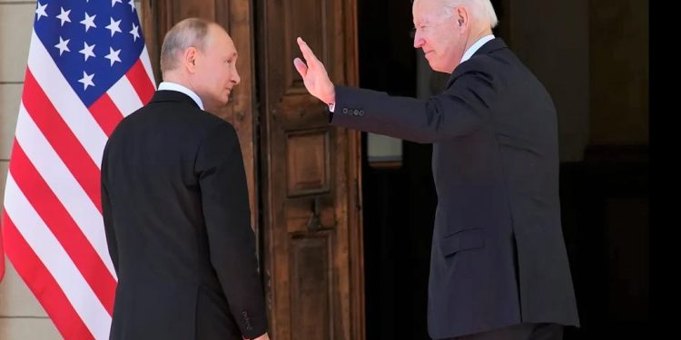 Biden e cilëson kundërshtar të denjë, përfundon takimi Biden-Putin