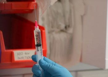 Miratohet pas thuajse 20 vjetësh ilaçi i parë për Alzhaimerin