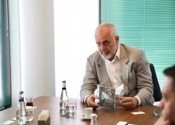 Marrëveshjet e Ramës në Ankara: fabrikë për 7 lloje vaksinash, dronë inteligjentë për kontrollin e gjithë territorit shqiptar