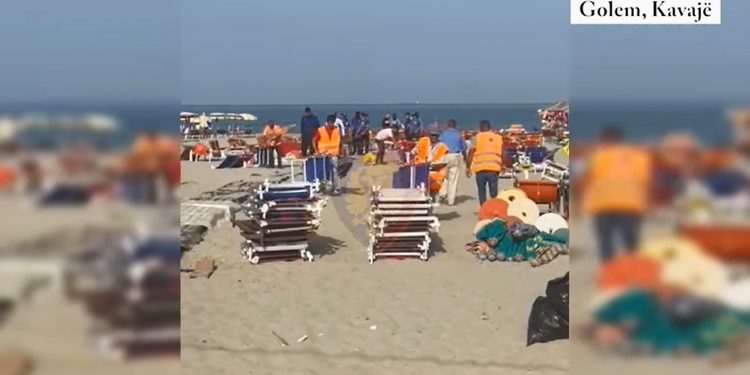 Operacioni “Bregdeti ynë”, policia heq 550 shezlongë dhe 280 çadra pa leje