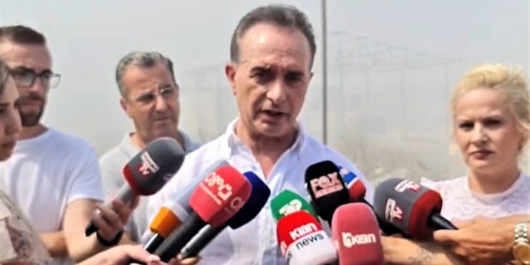 Zjarri në landfillin e Mbrostarit/ Deputeti i PD-së Luan Baçi akuzon kreun e Bashkisë Subashin, për aferë korruptive. Fton qytetarët t’i drejtohen Gjykatës për dëmshpërblim