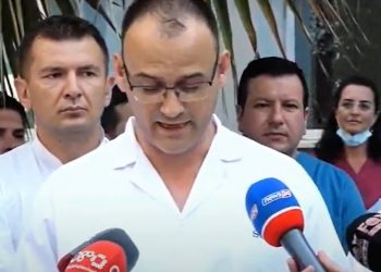 Mjekët fajësojnë sistemin spitalor për mitmarrjen:  “Njerëzit na  kanë dhënë dhe do japin bakshish”